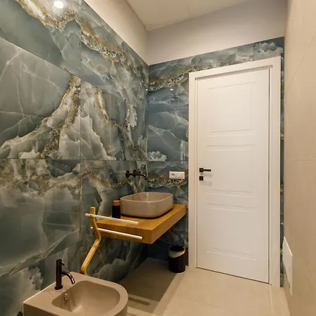 Seven Winds * Napoli